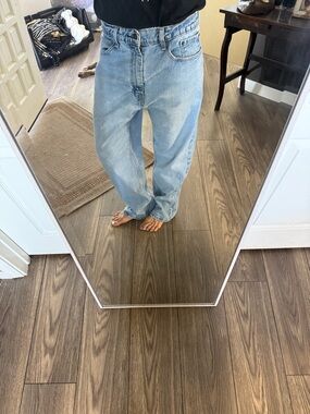 Vintage Levi’s 505 natural Distressing with the perfect worn in faded color